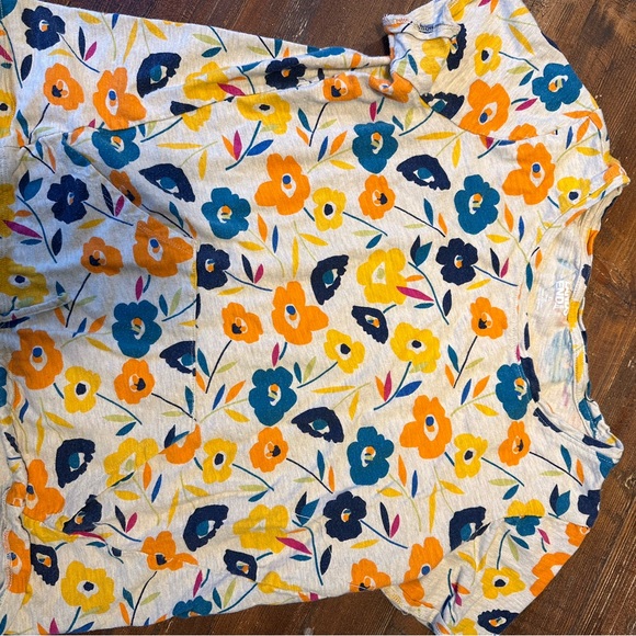 Lands End Tshirt - Picture 4 of 4